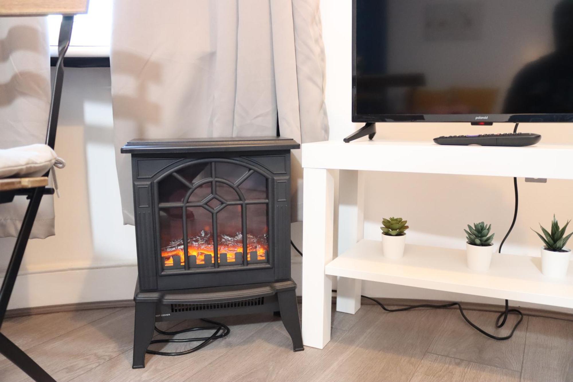 Cosy With Kitchenette And Private Bathroom - 15mins To London! Appartamento *